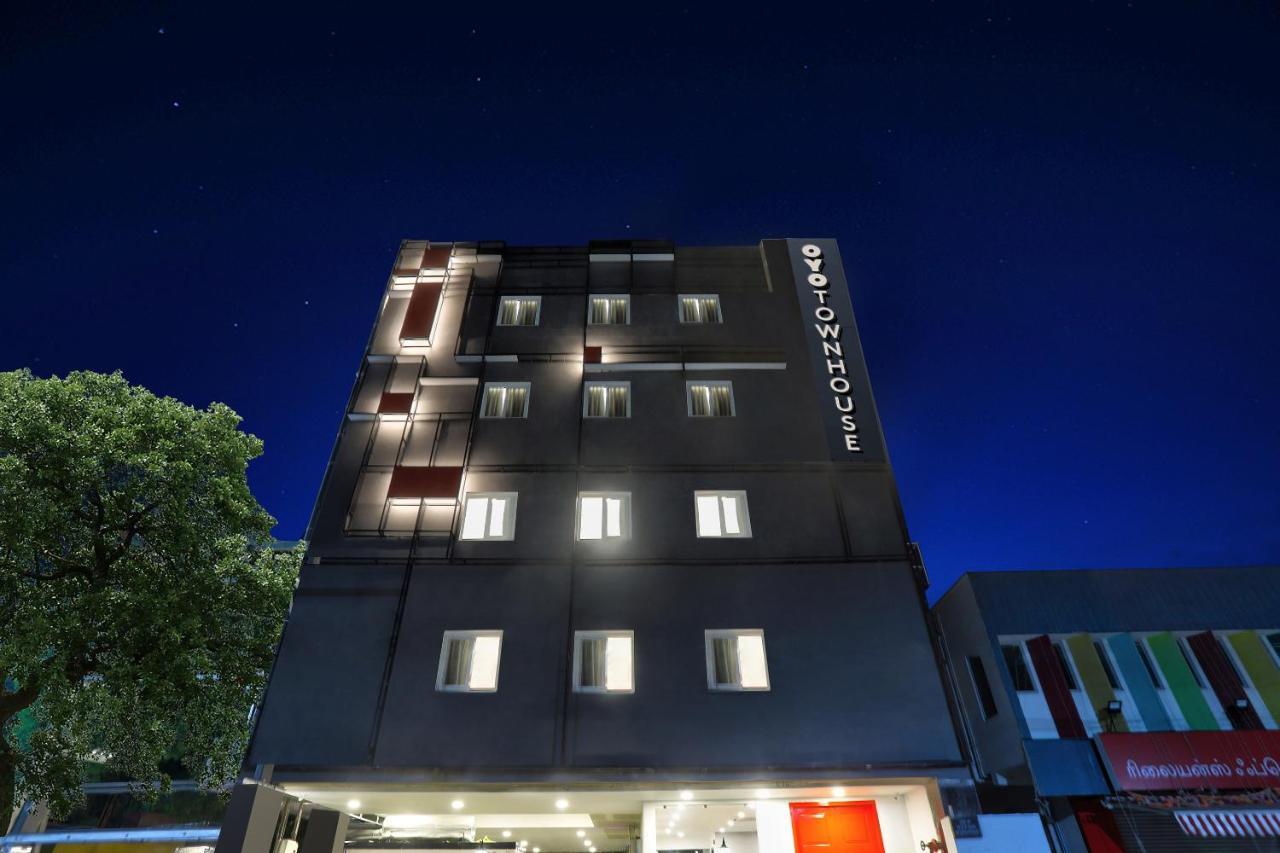 Oyo Townhouse 156 Maraimalai Nagar Hotel Chennai Exterior photo